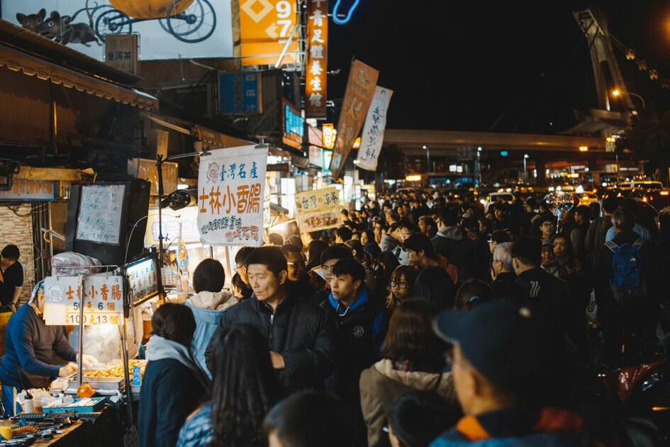 台湾のベストシーズンに訪れたい観光スポット：士林夜市